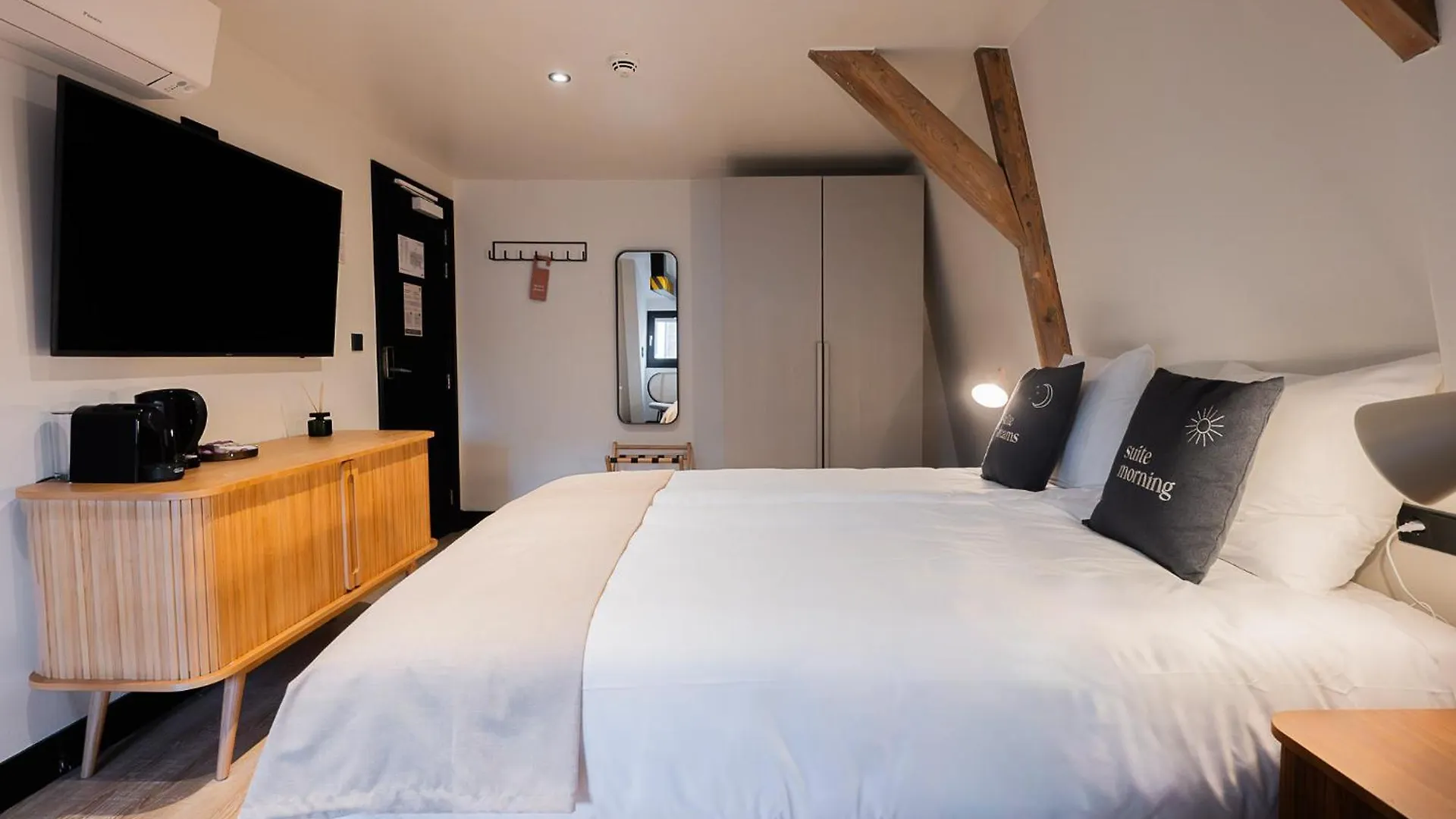 Limehome Amsterdam Leidsekruisstraat Holandia